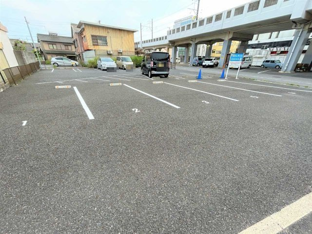 刈谷市御幸町4丁目K＆Mビルの駐車場