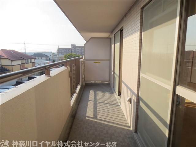 【バルコニー】