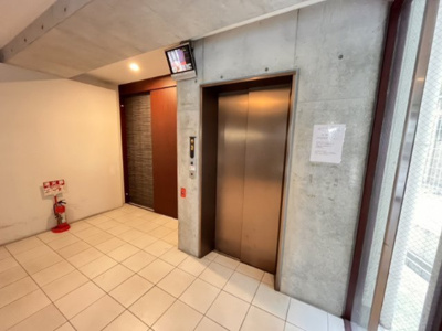 【ロビー】 | フレアコート新大阪 | エレベーターです
