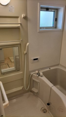 大野駅徒歩5分　ピオニーハウス(家賃半額補助対象物件）の浴室|お風呂で日々の疲れを落としましょう