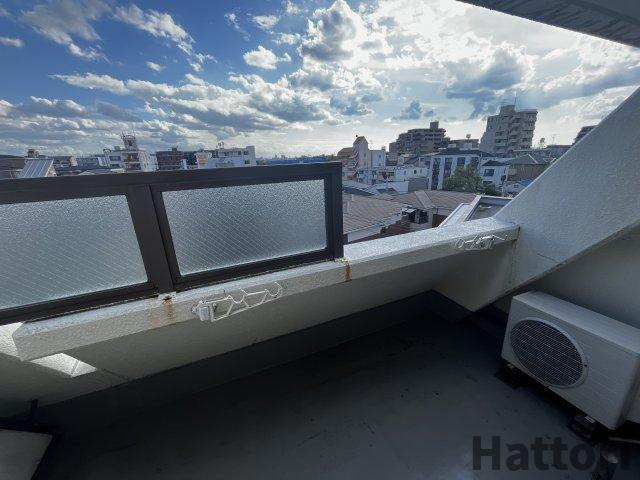 アメニティ曽根のバルコニー