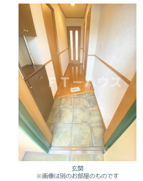 グランピリエの玄関