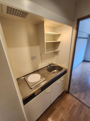 ジュネス二条のキッチン