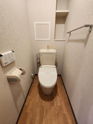 ジュネス二条のトイレ