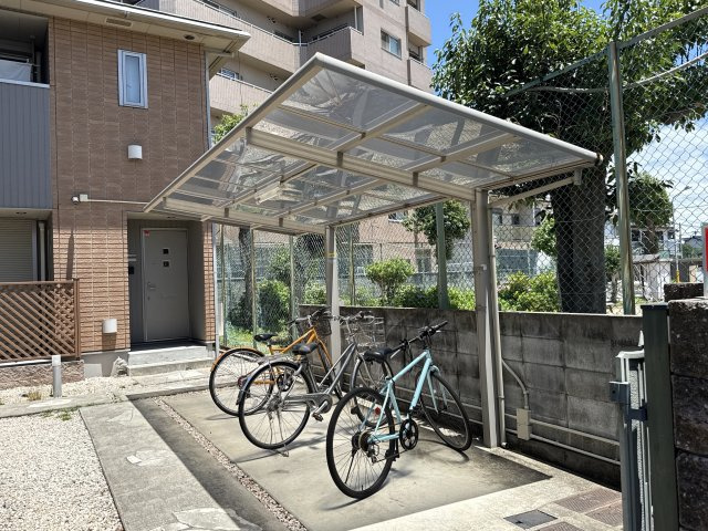 ルシエール姫路の駐車場