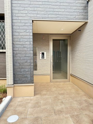 【エントランス】 | ローデア氷室