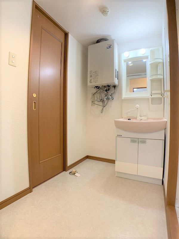 カナル・ジョイン本宮の独立洗面台