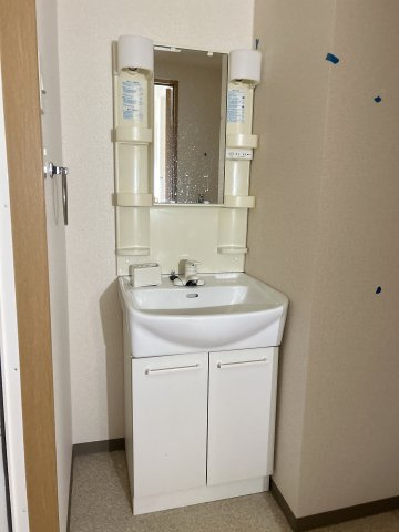 BlueWing鯉江本町の独立洗面台
