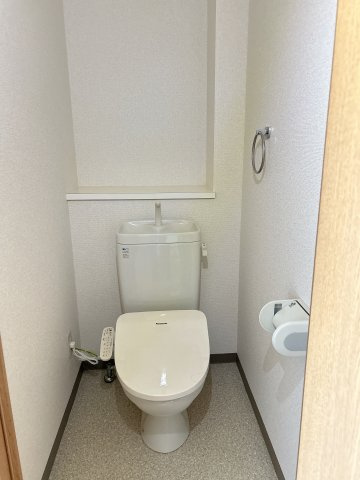BlueWing鯉江本町のトイレ