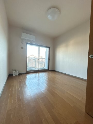 BlueWing鯉江本町の居間・リビング