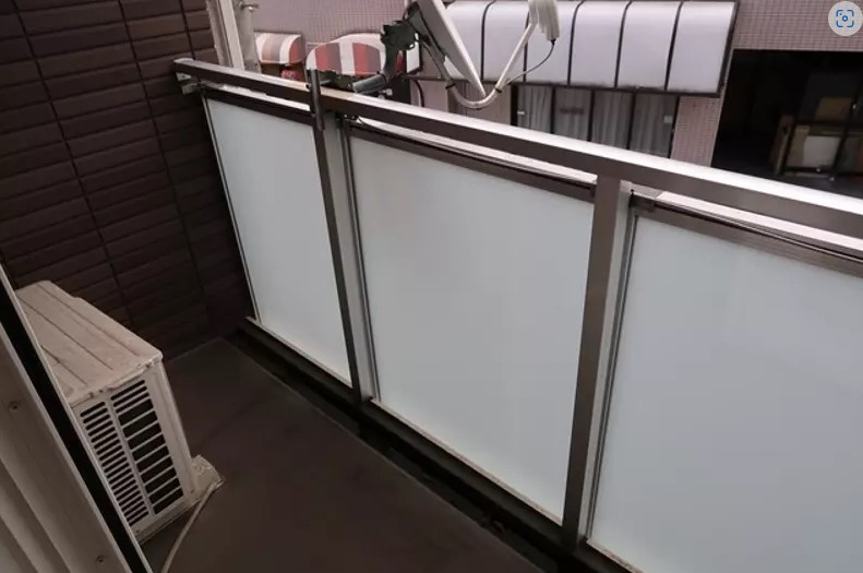 レオネクストラベンダーのバルコニー