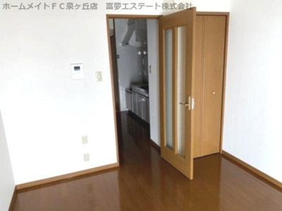 【居間・リビング】 | ファインコートⅡ番館 | ※イメージ　同物件別号室の写真