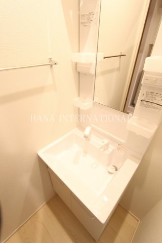 クレイノルーチェ・ガジンの独立洗面台