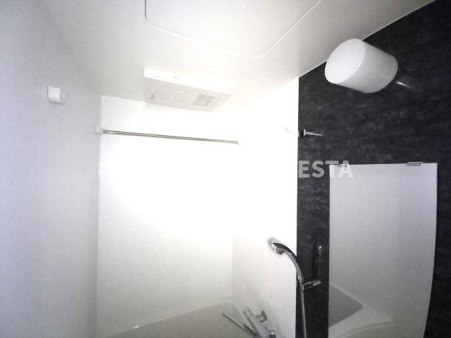 エスプレイス神戸グレースの浴室