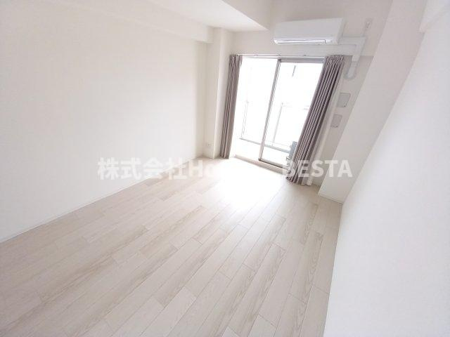 エスプレイス神戸グレースの居間・リビング