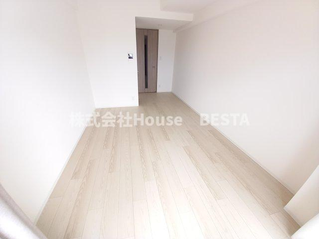 エスプレイス神戸グレースの洋室