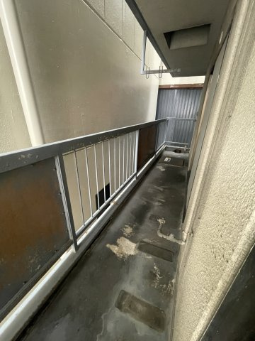 プレアール蔀屋本町のバルコニー