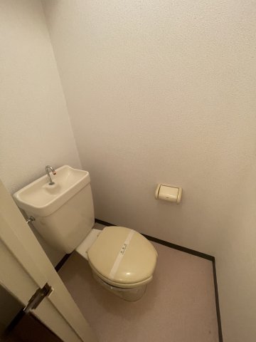 プレアール蔀屋本町のトイレ