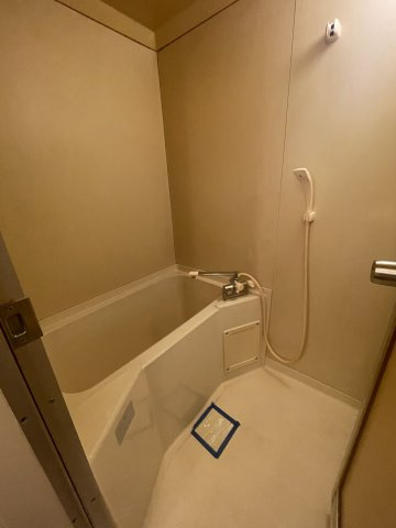 プレアール蔀屋本町の浴室