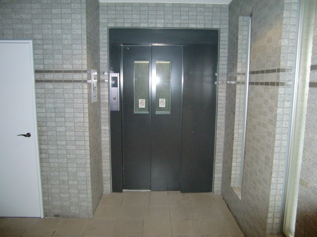 コンブリオアダチのその他共用部分|エレベーター