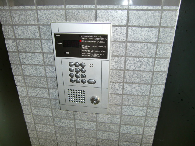 コンブリオアダチのセキュリティ|オートロック