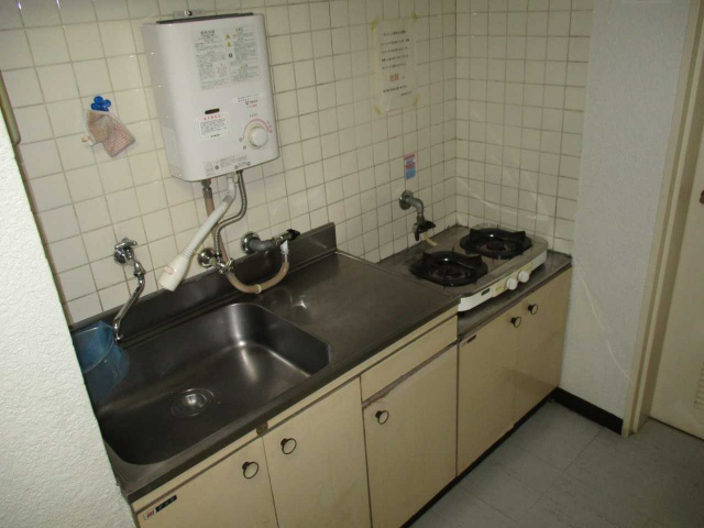 康生通南 マルワビルのキッチン