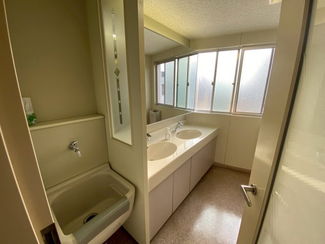 康生通南 マルワビルのトイレ