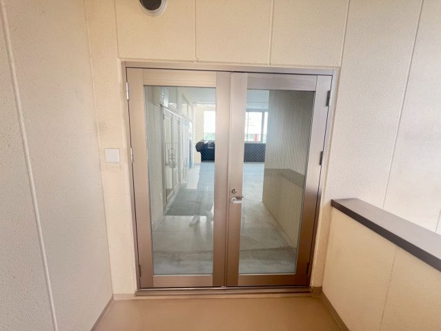 福岡町 佐藤様貸事務所の内装