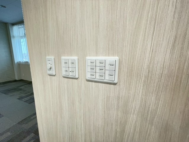 福岡町 佐藤様貸事務所の内装