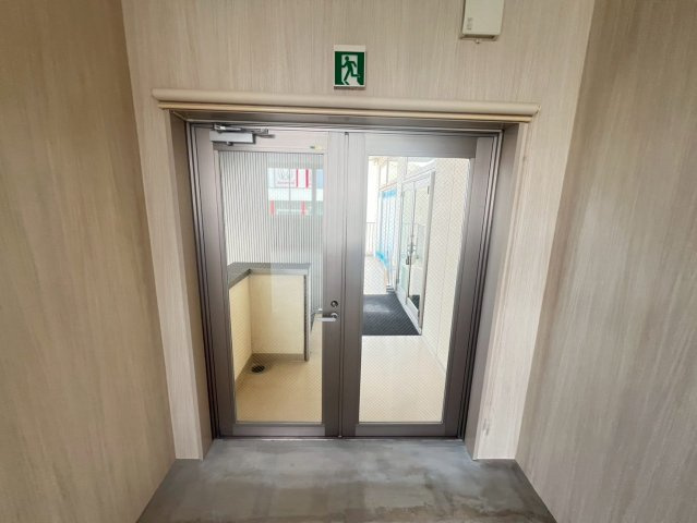 福岡町 佐藤様貸事務所の内装