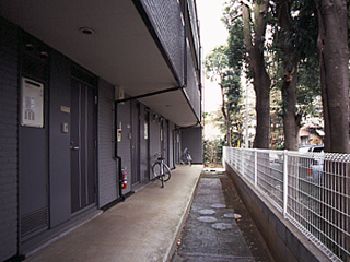 【エントランス】 | メゾン