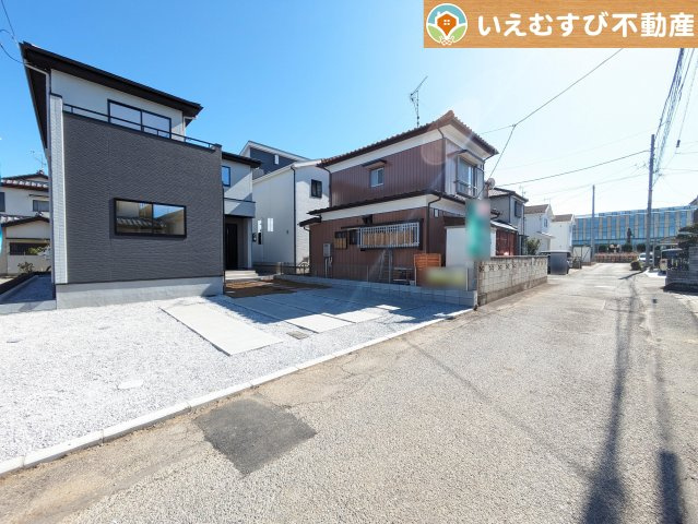 Zut PLUS　本庄市小島11期の前面道路含む現地写真|前面道路含む現地写真です