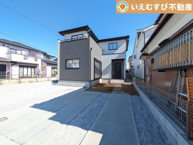 Zut PLUS　本庄市小島11期の外観|次代を先取りしたスタイリッシュデザインの邸宅完成
