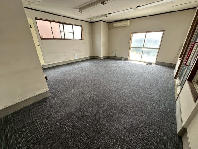 西蔵前町 貸店舗・事務所の内装