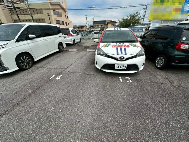 西蔵前町 貸店舗・事務所の駐車場