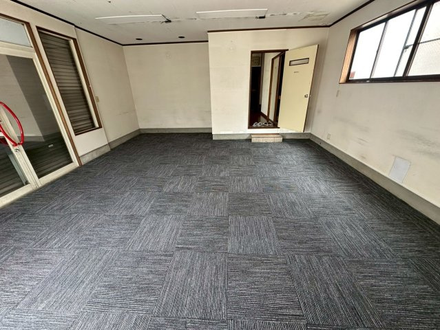 西蔵前町 貸店舗・事務所の内装
