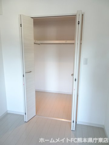 熊本市中央区九品寺６丁目の賃貸マンションの収納
