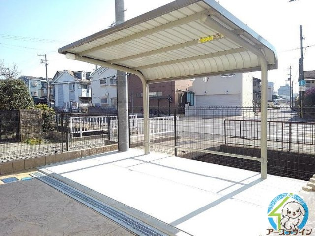 サンティールのその他共用部分|駐輪場があります