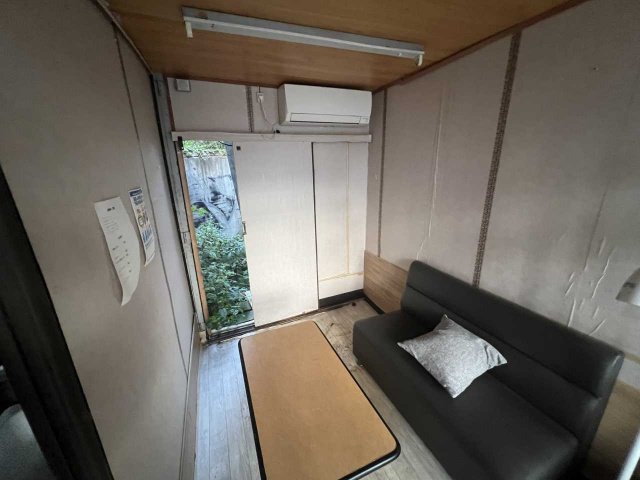 西尾市花ノ木貸店舗のロビー