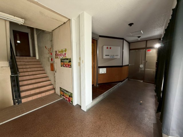 ビバオレンジビルの内装