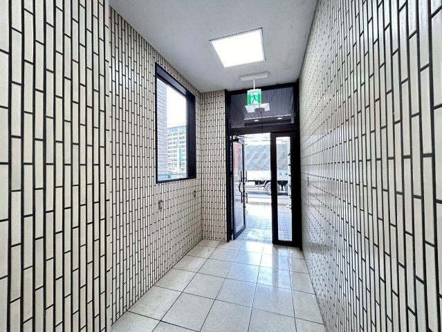 エクセルKUMEのロビー