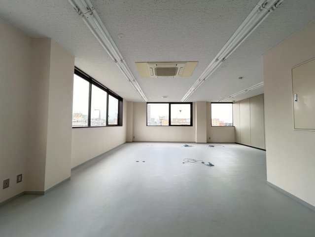 エクセルKUMEの内装