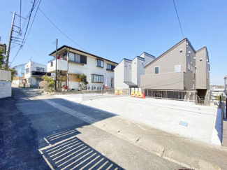 【前面道路含む現地写真】 | 前面道路含む現地写真です