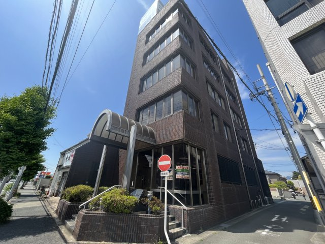 中央通　豊川稲荷ビルの外観