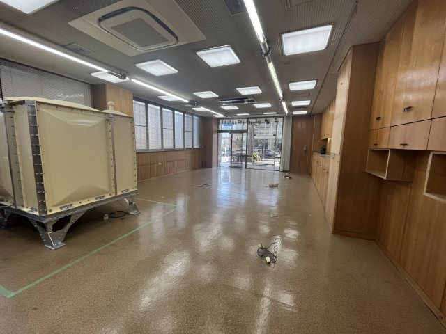 中央通　豊川稲荷ビルの内装