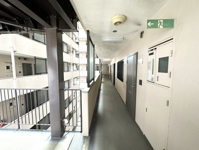 ウエストプラザ花京院のその他共用部分|住戸階廊下