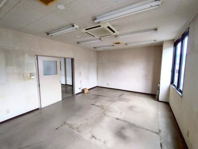 天王町 天市ビルの内装