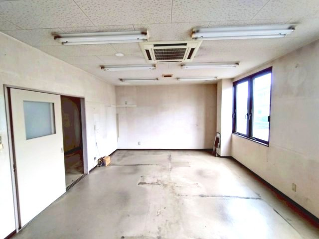 天王町 天市ビルの内装