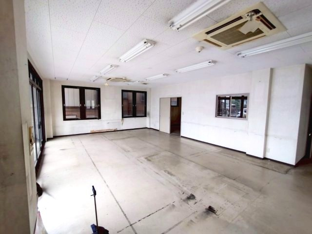 天王町 天市ビルの内装