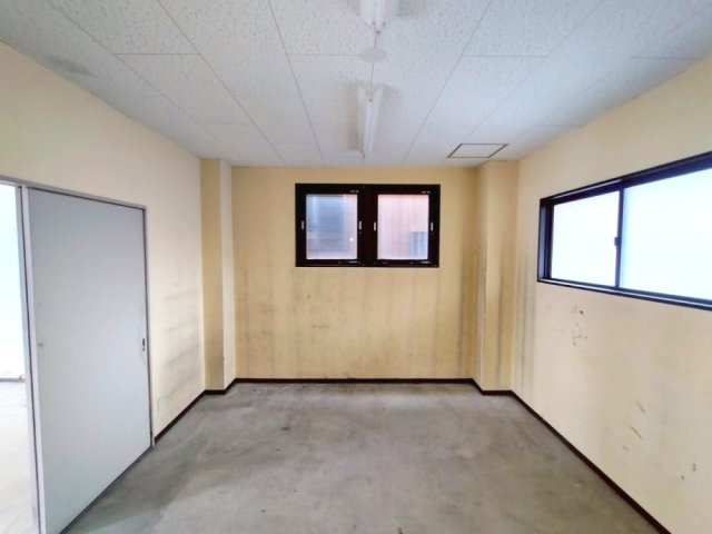 天王町 天市ビルの内装